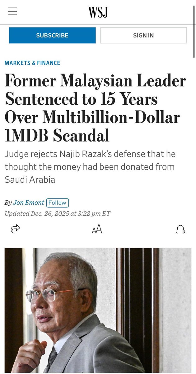 liyana_marzuki's tweet photo. THE SAGA 

Kes 1MDB ialah kes rasuah paling besar yang pernah ada. Malah, DOJ Amerika nyatakan ia kes Kleptokrasi terburuk yang mereka pernah saksikan. 

Dari mula, bagi ramai pengamal undang2 tahu kesnya kuat. Bila kes AMLA, yakni kesalahan salah guna kuasa dan penggubahan wang haram ini didakwa. Aliran wang/ money trail jadi kekuatan utama. 

Jika aliran wang itu tidak boleh disangkal. Dan tiada alasan konkrit untuk jelaskan. 80% kes itu akan melekat.

***************

Ini yang terjadi dalam kes 1MDB. Aliran tunai RM2.3b ke akaun bank peribadi Perdana Menteri tidak disangkal langsung. Ia mengaku duit masuk ke dalam akaunnya dan dibelanjakan. 

Dibelanjakan bukan untuk pembangunan negara ya. Rekod aliran tunai menunjukkan untuk perbelanjaan peribadi dan keluarga. Termasuk bercuti di luar negara. Banyak dibelanjakan untuk isterinya juga. 

Sebahagiannya lagi untuk pemusatan kuasa. 

Duit dana awam berbilion ini dicampak2 untuk ahli parti dan penyokong tegar. Diagih2 untuk kepentingan politik. Termasuk membayar propagandis dan pasukan media. Itu semua jelas dalam bukti dan fakta kes yang ada. 

Money trail dan bukti PM berbelanja duit rakyat ini langsung tak disangkal dan dipatahkan. 

Maknanya, dana masuk dan keluar akaun peribadi Perdana Manteri, Lawyer Shafee tak sentuh malah mengakui. 

Tu dah tanda nak masuk penjara sebelah kaki. 

***************

Next, apa alasan yang diberi? 

Ironically, dalam kes 1MDB. Tiada lagi naratif direct Najib claim dia ditipu Jho Low. Lain bunyi dari kes SRC. 

Dalam kes 1MDB, pembelaaan bertukar taktik. Mereka salahkan pula semua Pegawai dan Penasihat Najib. Katanya, mereka semua subahat nak kenakan dia. Pegawai 1MDB, MOF dan Bank Negara. Termasuk SUSK nya sekali. Yang telah meninggal dunia dan orang kenal dia sebagai cukup setia. 

Kita tahu mengaku ditipu Jho Low itu kesilapan terbesar dalam kes SRC. Mereka belajar. 

Kalau mereka kata Jho Low menipu Najib, Makanya kisah derma Arab pun tak boleh diguna. Itu dah jadi fakta bercanggah. 

Kalau betul Najib ditipu, maknanya dia akui Jho Low buat scam tipu 1MDB. Duit masuk betullah duit 1MDB. Nak kata derma Arab macam mana lagi? 

************

Itu bukan saja kesilapan yang ada. 

Kesilapan sebenar team Najib ialah pembelaan dibuat bukan untuk Mahkamah sebenar. Tapi mahkamah pandangan awam. Court of public opinion. 

Nampak gah lah di luar, tapi di dalam Mahkamah nilai buktinya rendah. 

Contohnya, alasan derma Raja Arab dicanang di luar Mahkamah dengan ada video dari Menteri Arab. Ada bukti SPRM jumpa wakil Istana. 

Tapi dalam Mahkamah, video tidak dijadikan bukti, tiada surat rasmi dari Menteri. Tiada langsung usaha nak dapat bukti dari saluran rasmi. 

Malah kenyataan SPRM juga di spin. Pegawai SPRM dalam Mahkamah katakan yang beliau sendiri tak puas hati dengan pertemuan dengan “wakil Raja Arab”. Tiada profiling diberi. Dan yang jumpa dia bukan Putera Arab pun. Setakat pembantu Jho Low dan Peguam. 

Itu tiada pula mereka war2kan. Yang team socmeds Najib dok ulang SPRM dah jumpa dah 🤦🏻‍♀️

********

Pembelaan Najib Razak shallow sekali. 

“Saya tidak tahu” 
“Saya tidak semak”
“Saya ikut je nasihat Pegawai, mereka yang salah”. 

Isunya yang berbelanja mewah Dana 1MDB ini bukan Pegawai 1MDB, Pegawai MOF atau Bank Negara ya. Dana bukan masuk ke akaun mereka, masuk ke akaun Perdana Menteri dan dia mengaku dia belanja. 

Hakim sangat betul bila mengatakan tidak masuk akal seorang Pemimpin yang punya latar belakang akademik yang baik dan berpengalaman dalam politik, ditipu sebegitu sekali. 

Pada saya, itu tunjukkan, dia tak layak pun jadi Perdana Menteri. Dan tobat lahum jangan lah dia diangkat lagi. 

Lagi satu, kelemahan nyata Lawyer Shafee. Pembelaan derma Raja Arab diulang tayang walau dalam kes SRC telah ditolak oleh Mahkamah lagi tinggi. 🤦🏻‍♀️ lagi sekali. Ini buat Peguam lain tepuk dahi dan di-sound oleh Hakim. 

Tunjukkan buat kerja tak clean dalam Mahkamah tapi untuk luar mahkamah, Court of Public Opinion cukup licik. 

************