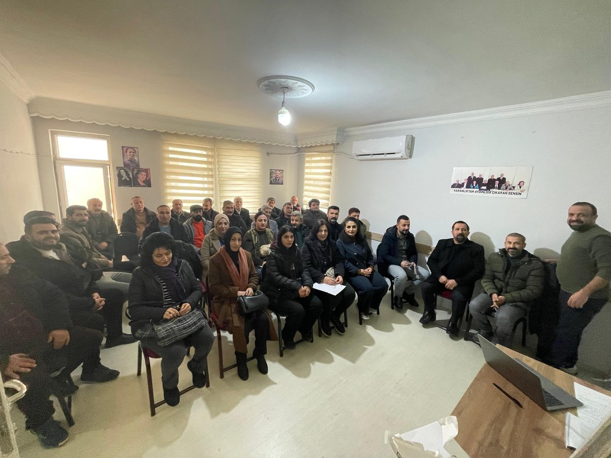 DemParti_IGDIR's tweet image. Barış ve Demokratik Toplum çalışmaları kapsamında parti içi eğitim programlarımız devam etmekte.
#DEMParti @DEMGenelMerkezi