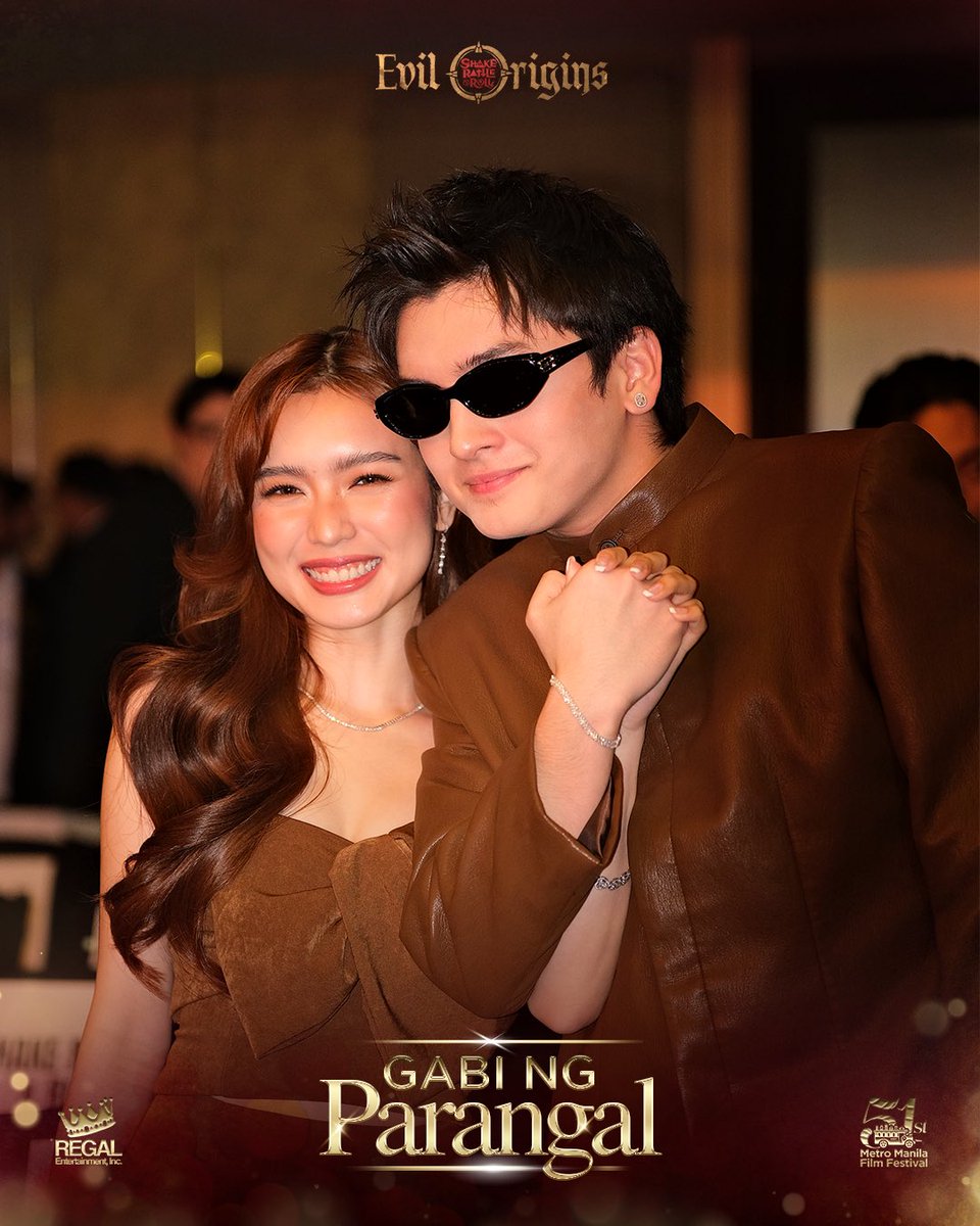 RegalFilms's tweet image. Happening now ✨

The Shake, Rattle &amp;amp; Roll: Evil Origins cast, directors, producers, and production team at the MMFF Gabi ng Parangal
📍 Dusit Thani Hotel, Makati

Celebrating Filipino cinema tonight.

#SRREvilOrigins #MMFFGabiNgParangal