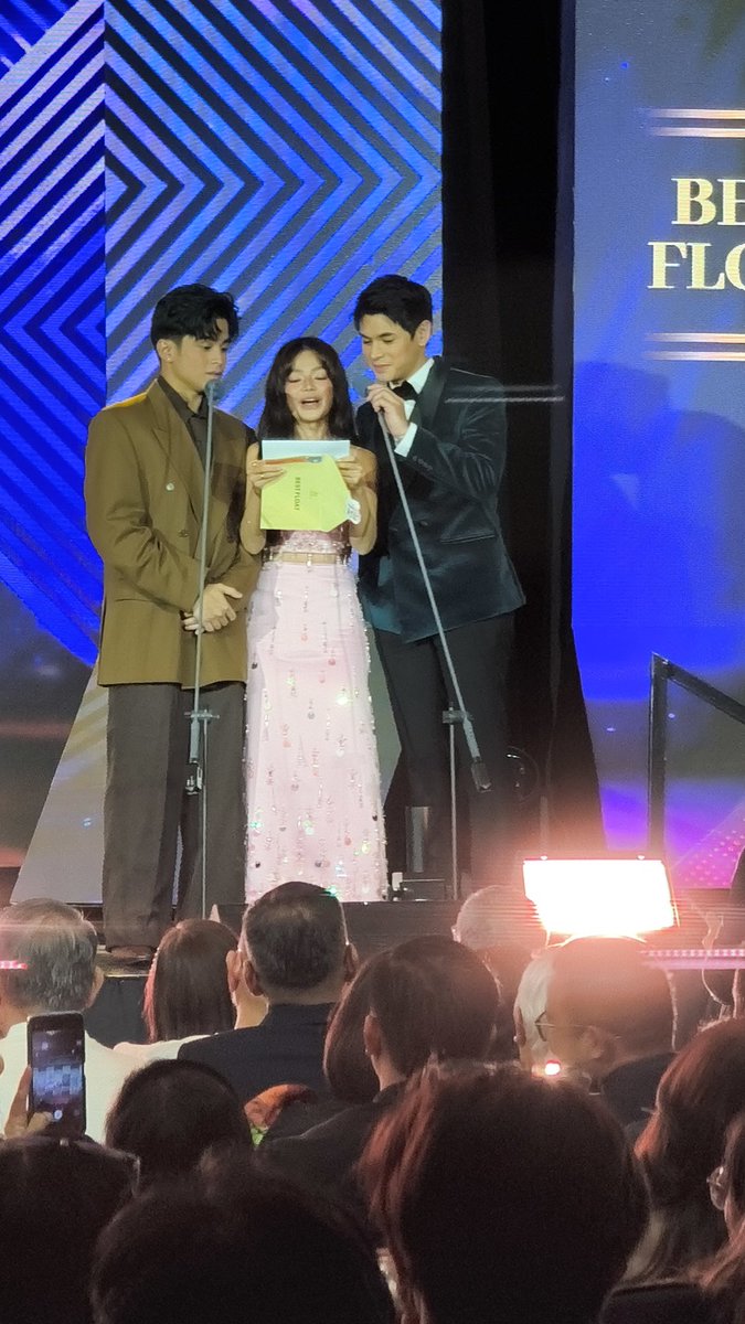 cheddyismygrace's tweet photo. Dustin, Bianca and Will present the #BestFloat award which is won by Unmarry and Manila's Finest https://t.co/Wah60rCJM2