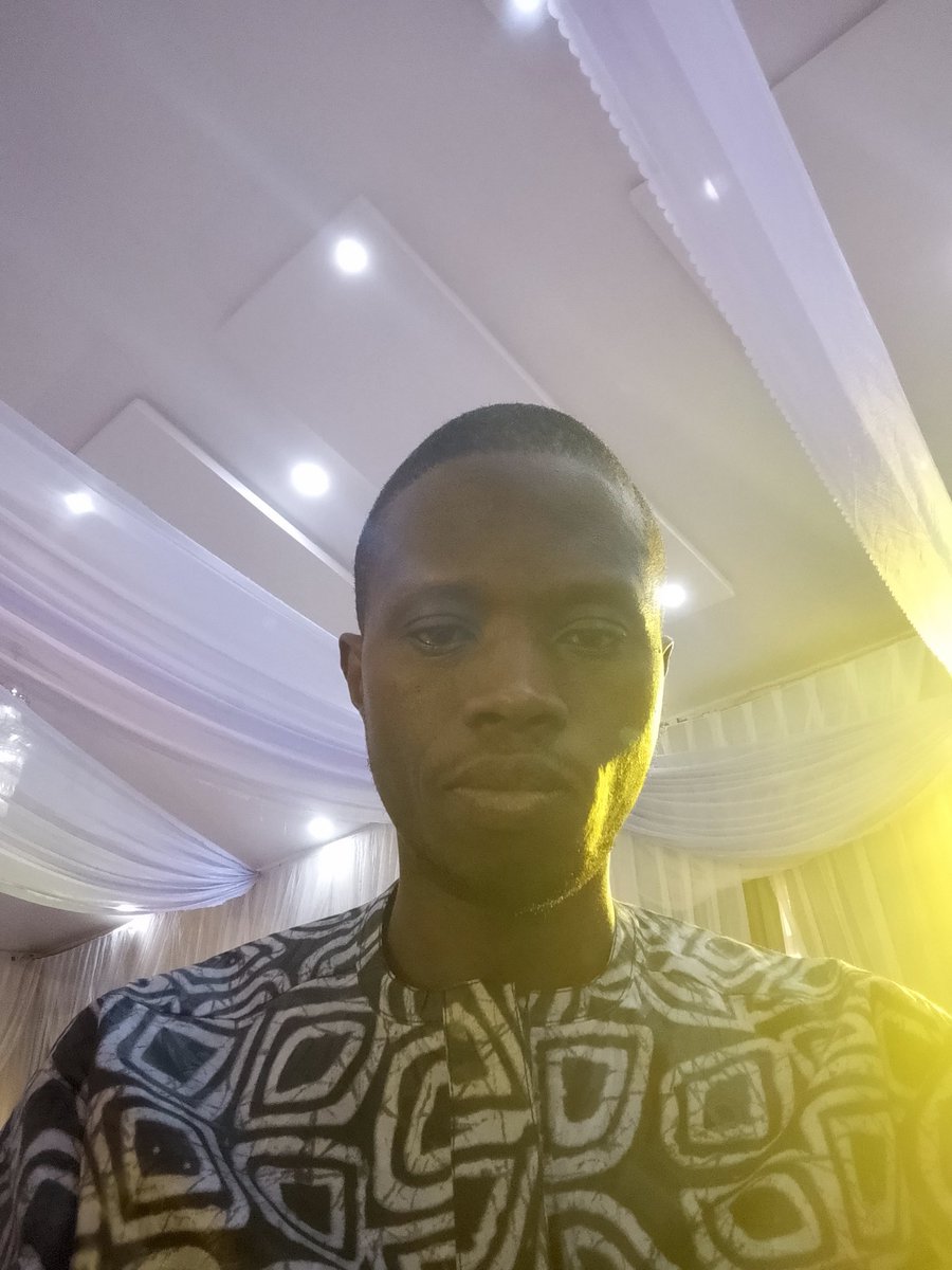 henrycube6428's tweet photo. At one of the function... Native Wear Really wasn't my type but right now am kinda falling in love with it....🥰♥️ https://t.co/4M5Dxqe4Q4