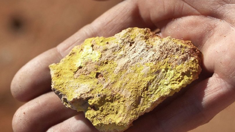 LHommeEnGris1's tweet photo. Le nord du Nigeria est riche en ressources minières (or, lithium, uranium).

Depuis 2023, plusieurs entreprises américaines ont signé des contrats d’exploitation.

Sécuriser la zone, c’est aussi sécuriser les intérêts. https://t.co/k4EDvKxRxF