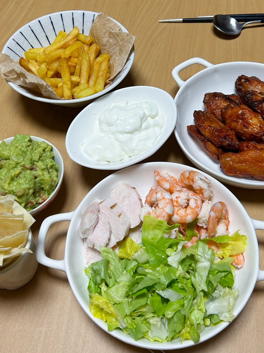 칭구가 타코도 대접해줫어염