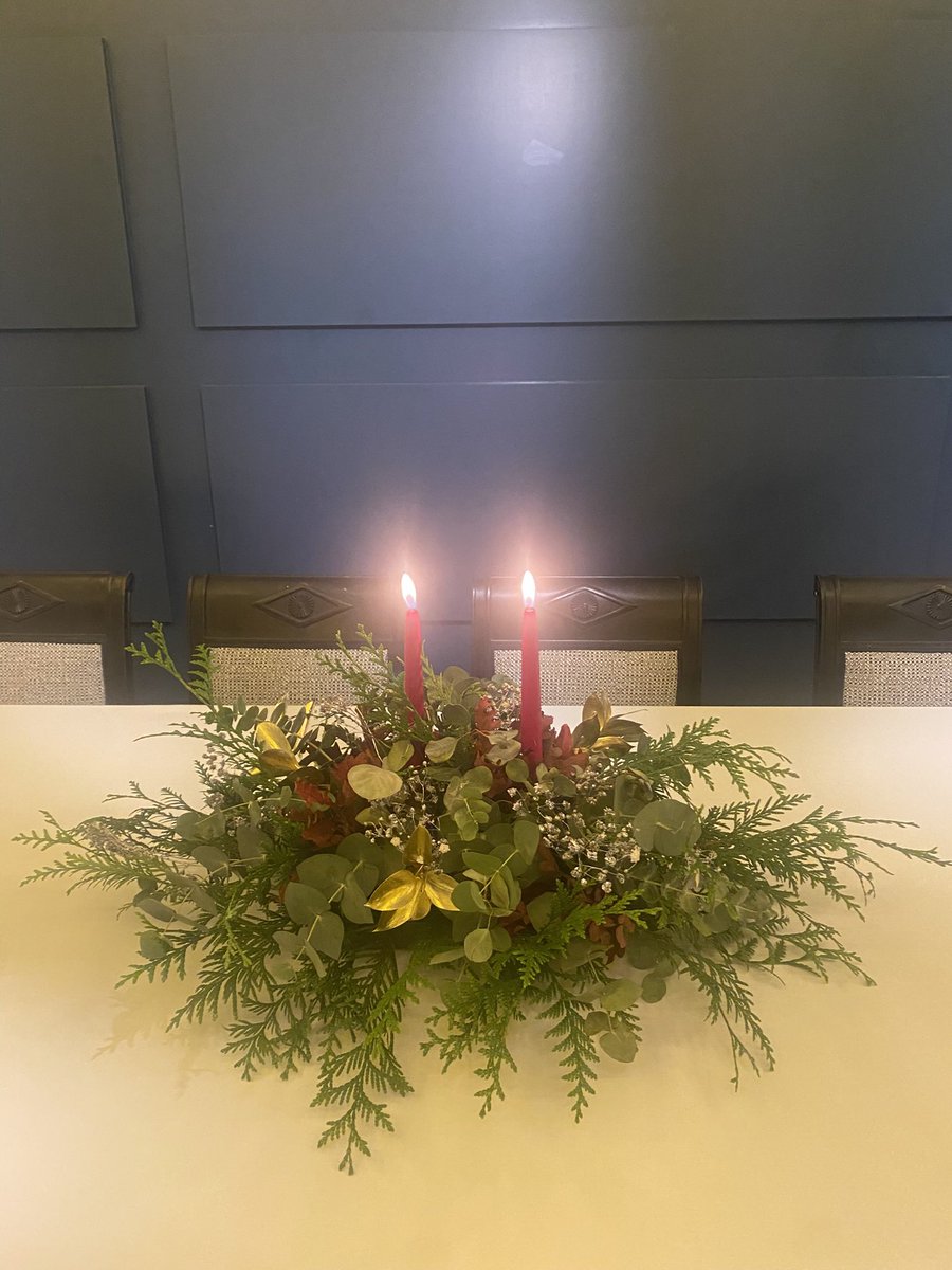 Pearlsbu's tweet photo. Nochebuena (cena para 23 en casa). https://t.co/Ugn5rZjaJZ