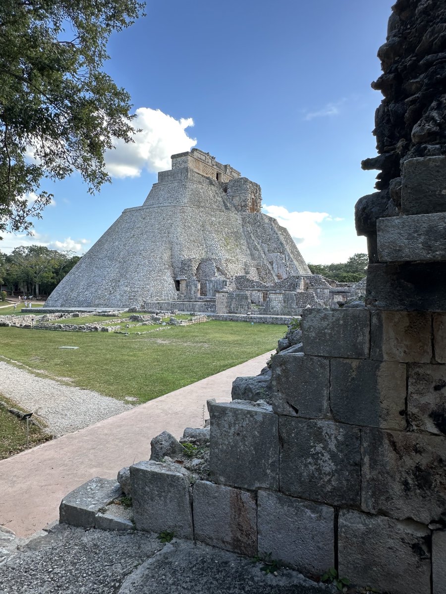 architext14's tweet image. In Yucatec Maya, Uxmal means "thrice-built," a name that captures the site's layered history while hinting at its restless evolution. This was no static monument abandoned after completion. Generations of rulers reshaped it, encasing older structures in new limestone layers,…