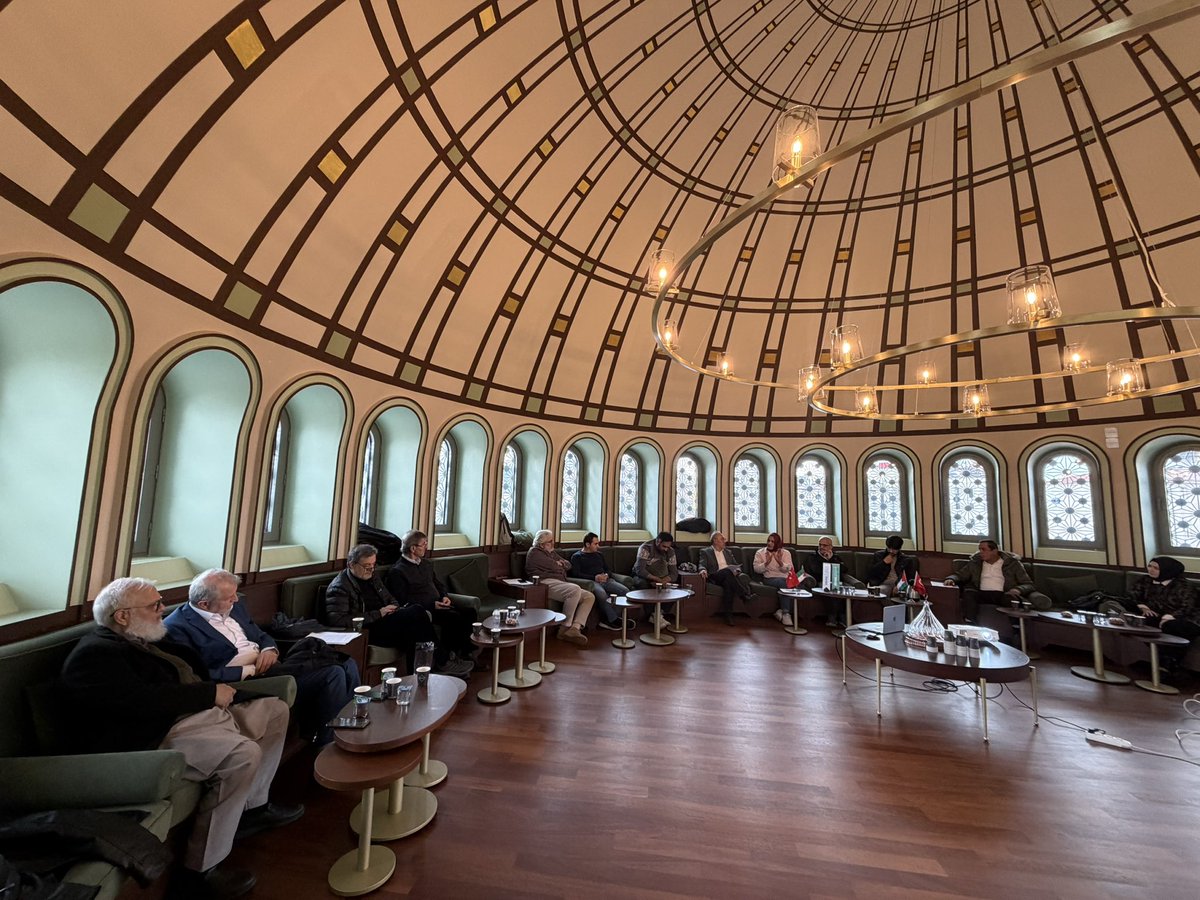 Ayhan Küçük tweet media