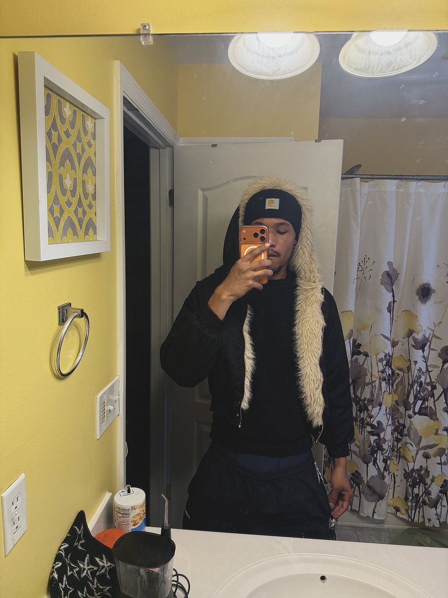 Ty 🕷️ tweet media