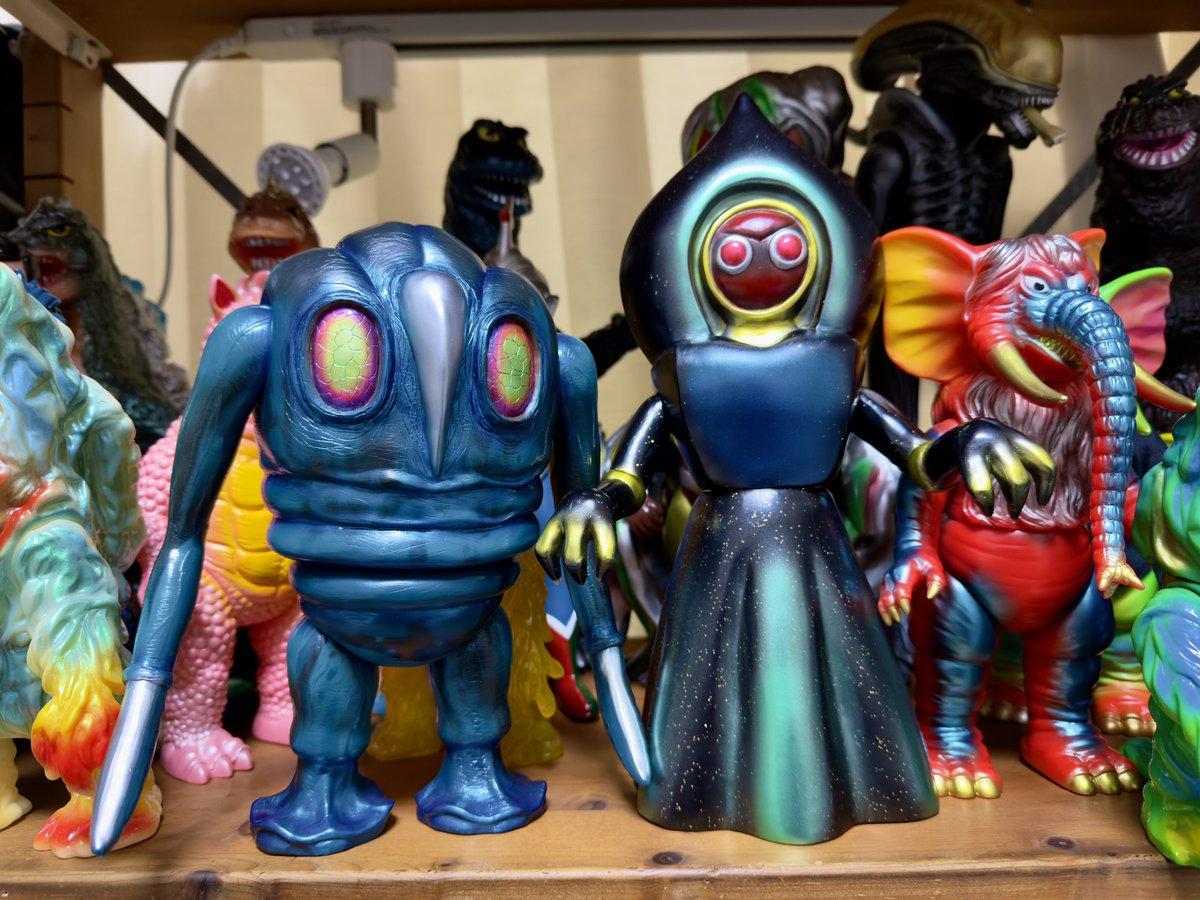 恐怖のマグラン星人とフラットウッズモンスター こうなるとバルデン