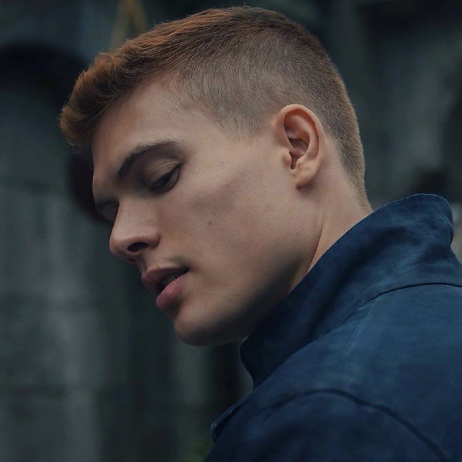 Elliott Davis tweet media