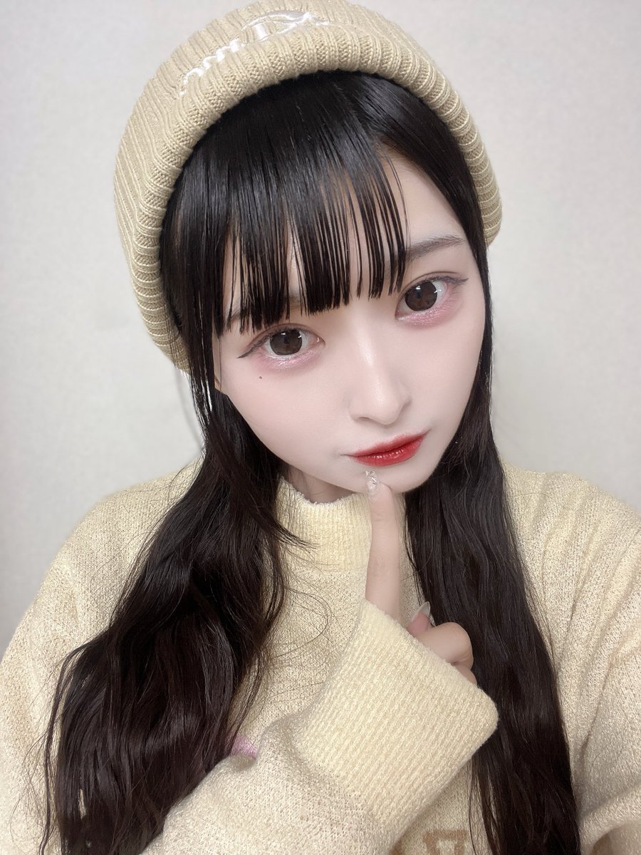 Post by 狐野絢 on X: おもちもちもち。