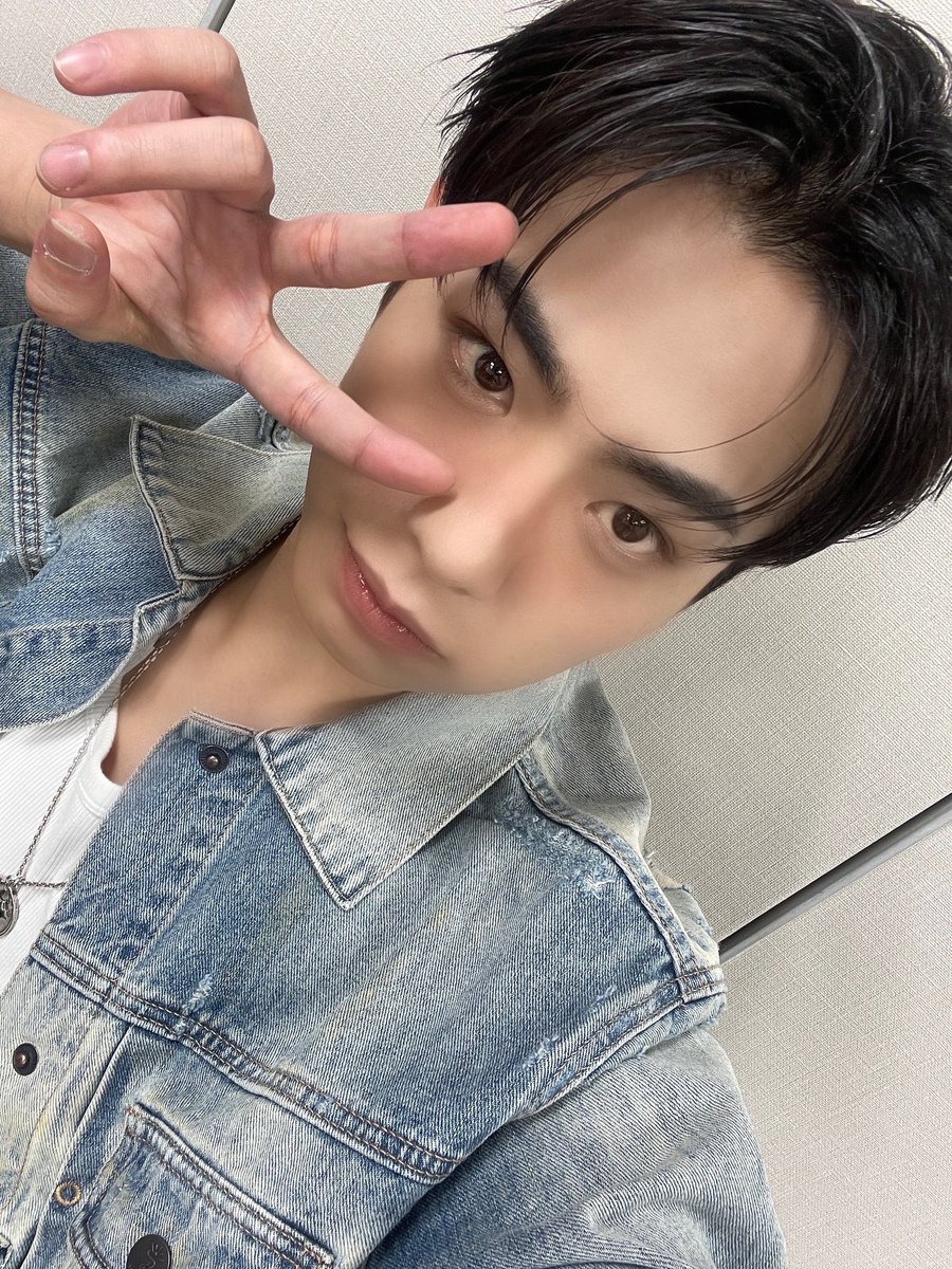 その他 keita 📸 ⸥ TWITTER › 27.12.2025 ⤿ #KEITA : Osaka Fan Meeting