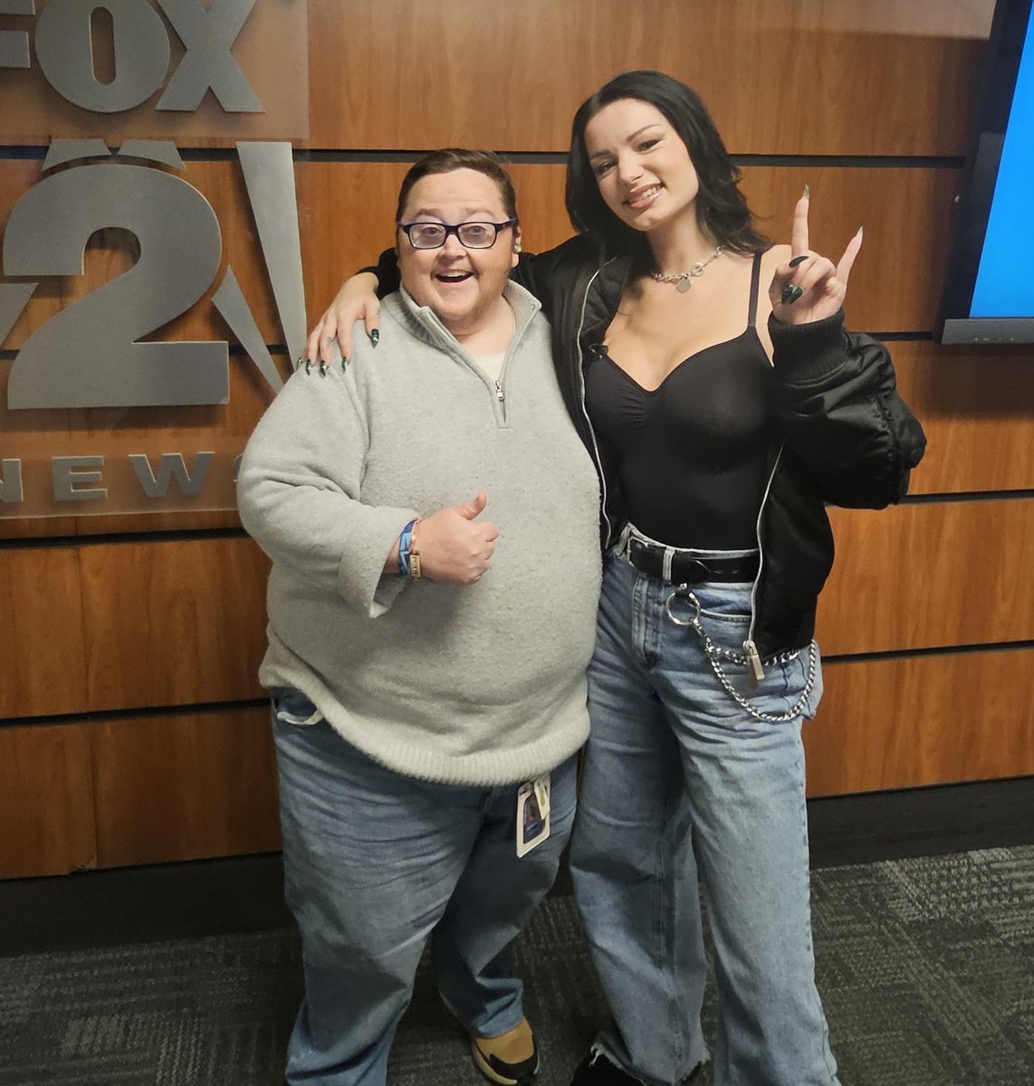 tvchips's tweet image. Legitimately @Saraya is one of the kindest loveliest humans!