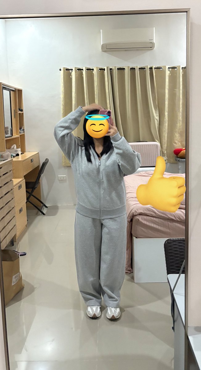 makeavee's tweet image. guys if the fit cute ☹️ it was 78USD and i was too lazy to try it on i lowkey hate it now i REALLY need to lose weight