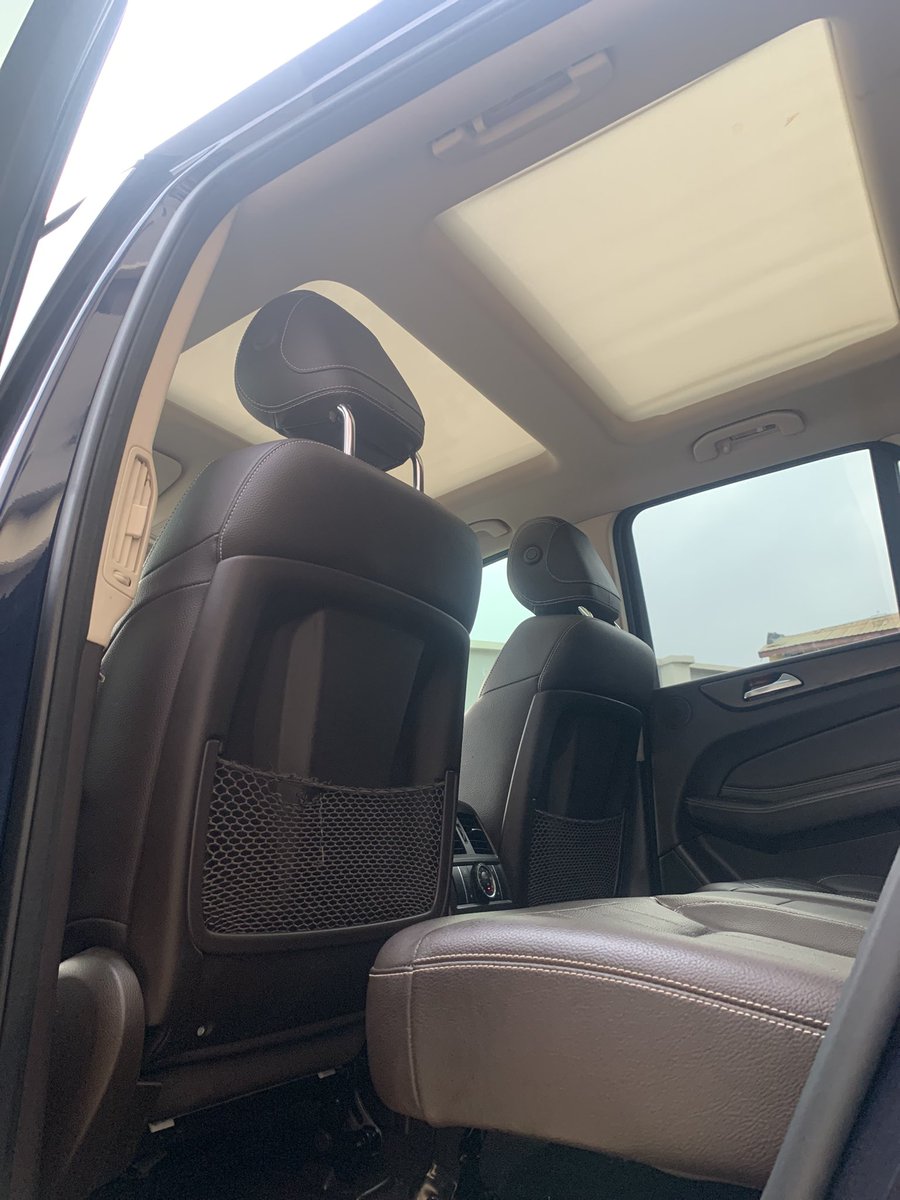 OGADI1996's tweet photo. GLE350,,2017,Fullest option
Accident free
Panoramic roof
360 cameras 
Blue on Brown interior 
07067064525 https://t.co/VxZ1cgMfcv