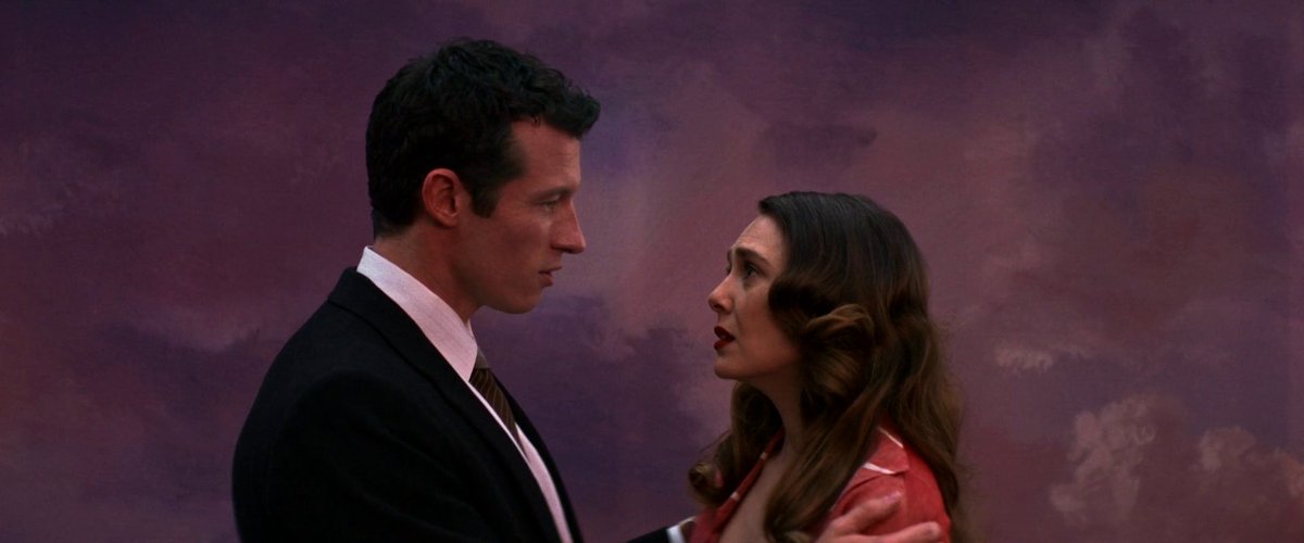 shadowknightdk's tweet image. good looking rom-coms are back