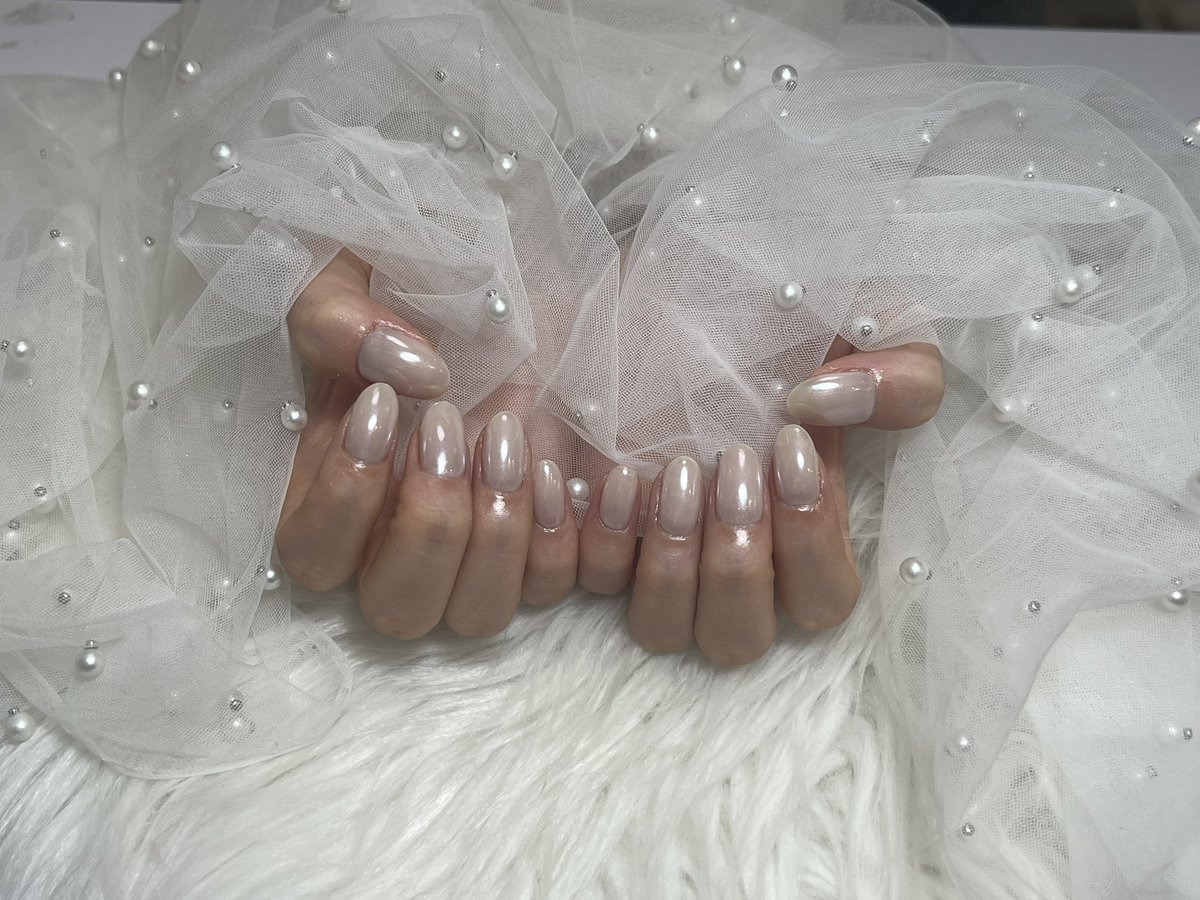 hinata__kf's tweet photo. ネイルを変えました。
とても艶ややかで美しくてお気に入りです🫧
@la_suzuran さん
いつもありがとうございます♡ https://t.co/HSaiRQ5Zwt
