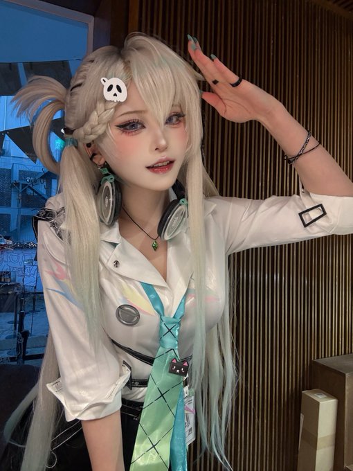 Twitterのコスプレ画像10