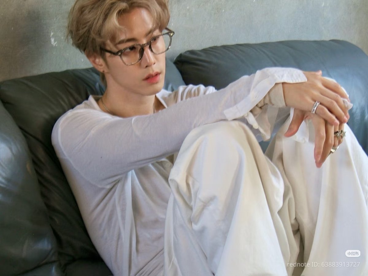 Worldwide Mark Tuan tweet media