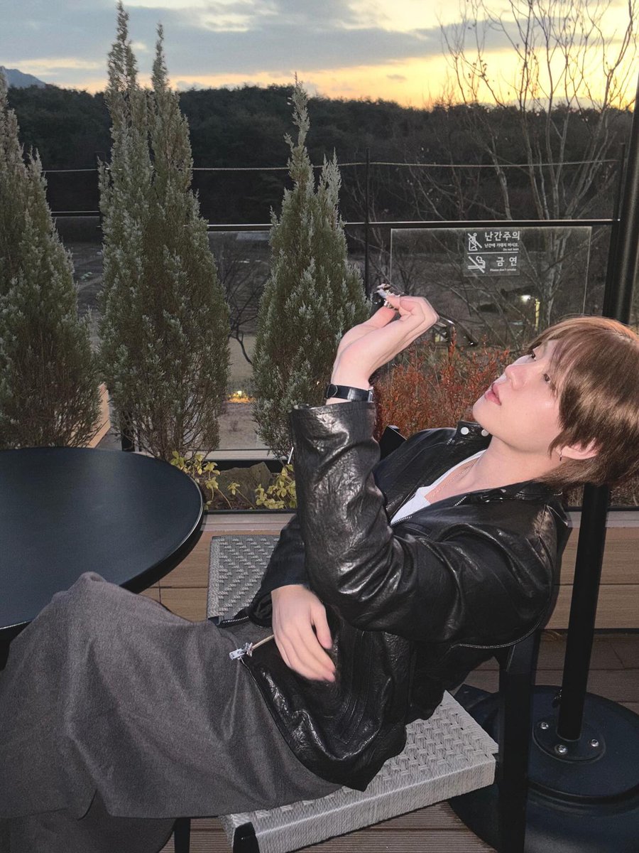 bhmini__'s tweet image. 251227 #변현민 인스타
2025 안녕히 계세요🤓