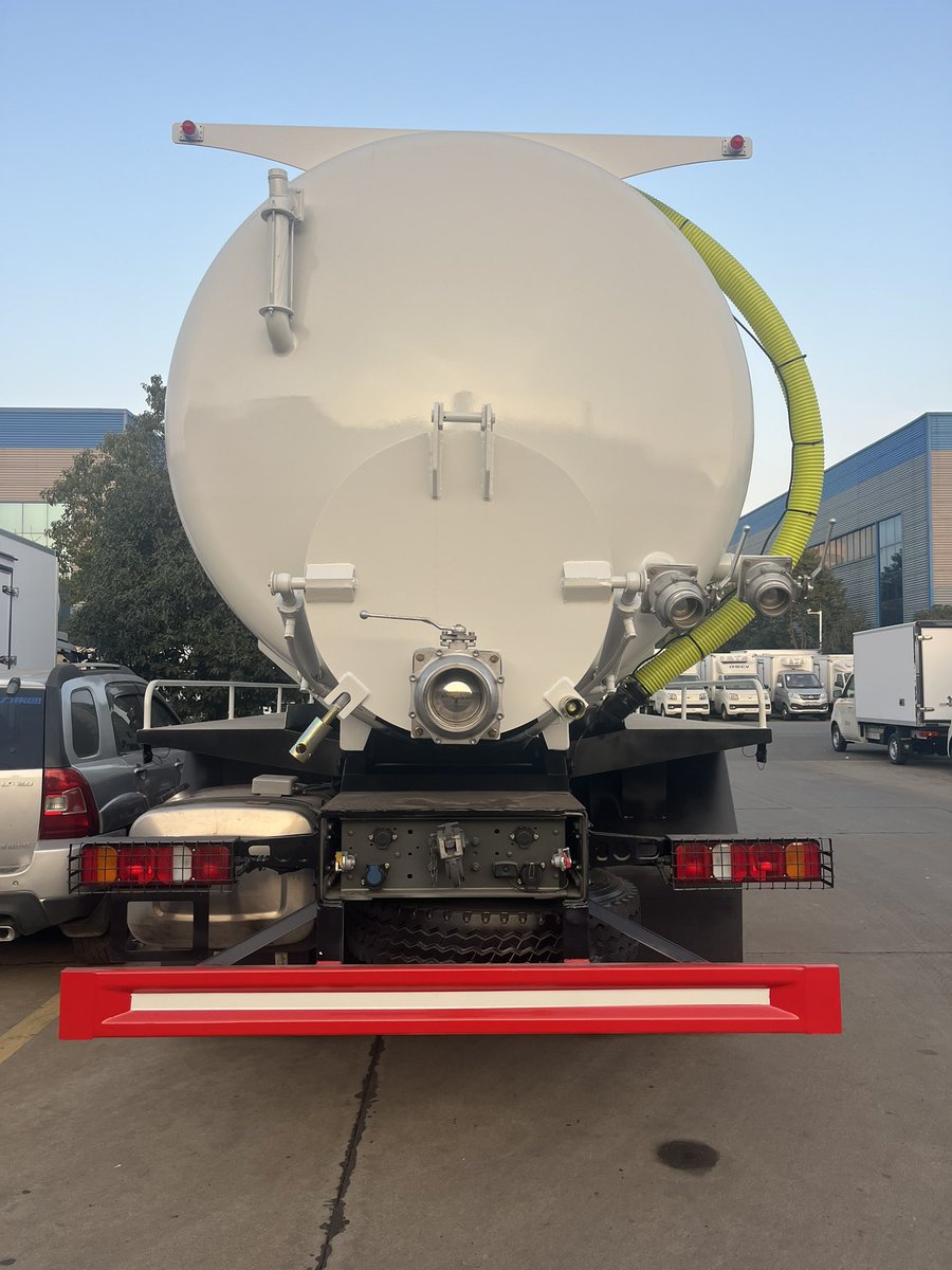 20000Litres HOWO TX vacuum fecal suction truck
#Hubei SAAB Automobile Import &amp; Export Co., Ltd.
#china Trucks Factory
WhatsApp +86 13409620788 Huang YuanPing