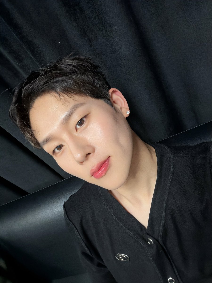 OfficialMONSTAX's tweet photo. 대만에서 만나서 반가웠어~~~🖤 #주헌 https://t.co/NhloscaFL8