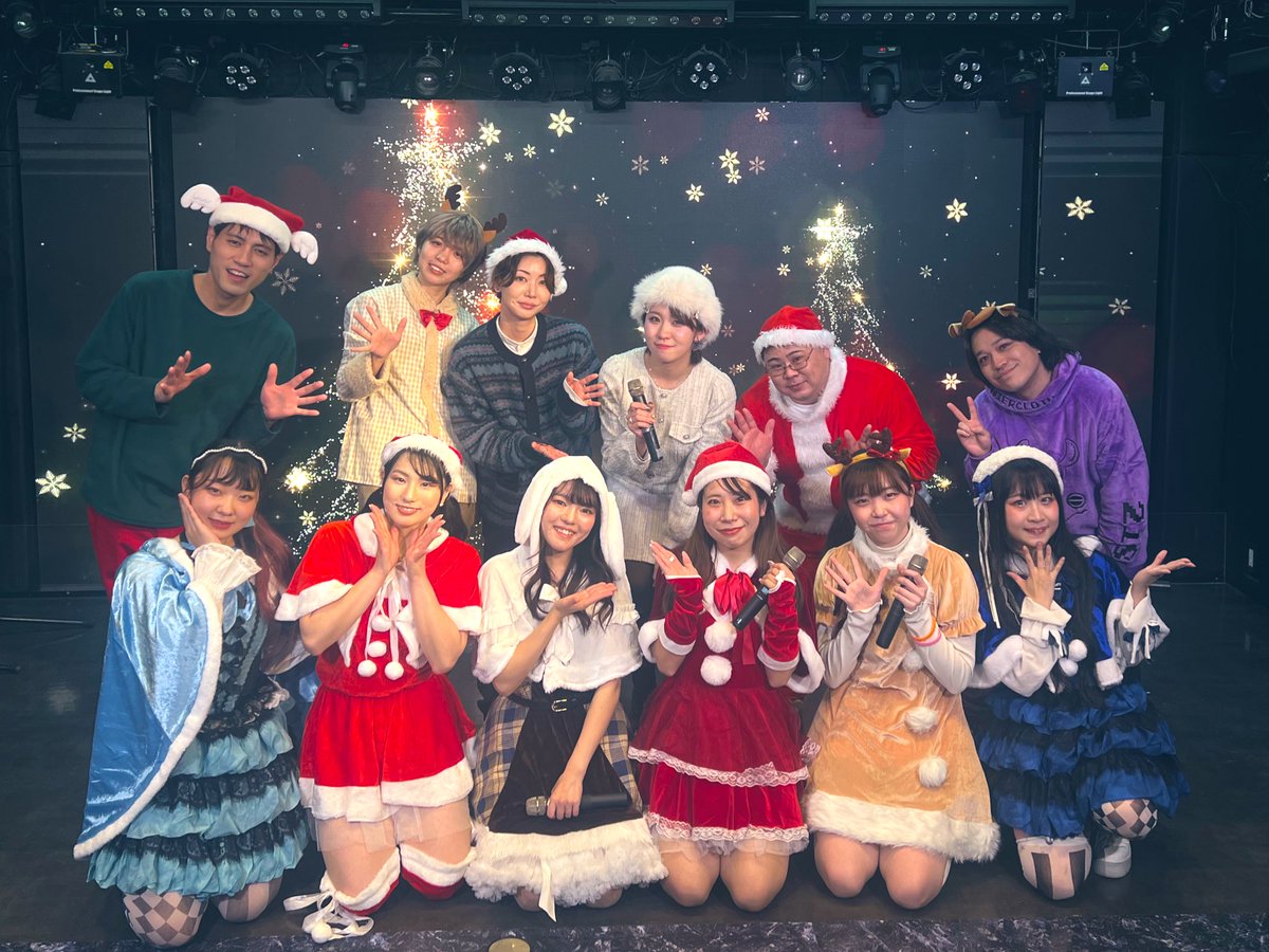 いっけなーい´- 遅刻遅刻🎅🏻💨💦 #大遅刻のクリスマスパーチー