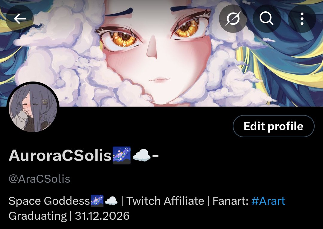 AraCSolis's tweet image. 😶