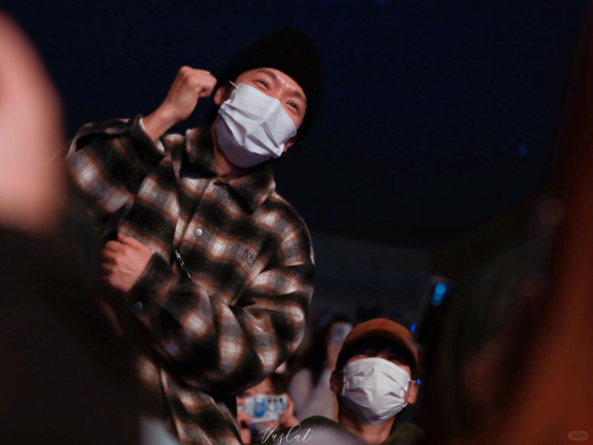 TheLees_HyukHae's tweet image. It was so cute when hyukjae saw adorable donghae ☺😍

#DONGHAE #EUNHYUK #EUNHAE
#동해 #은혁 #은해

cr _Vuslat