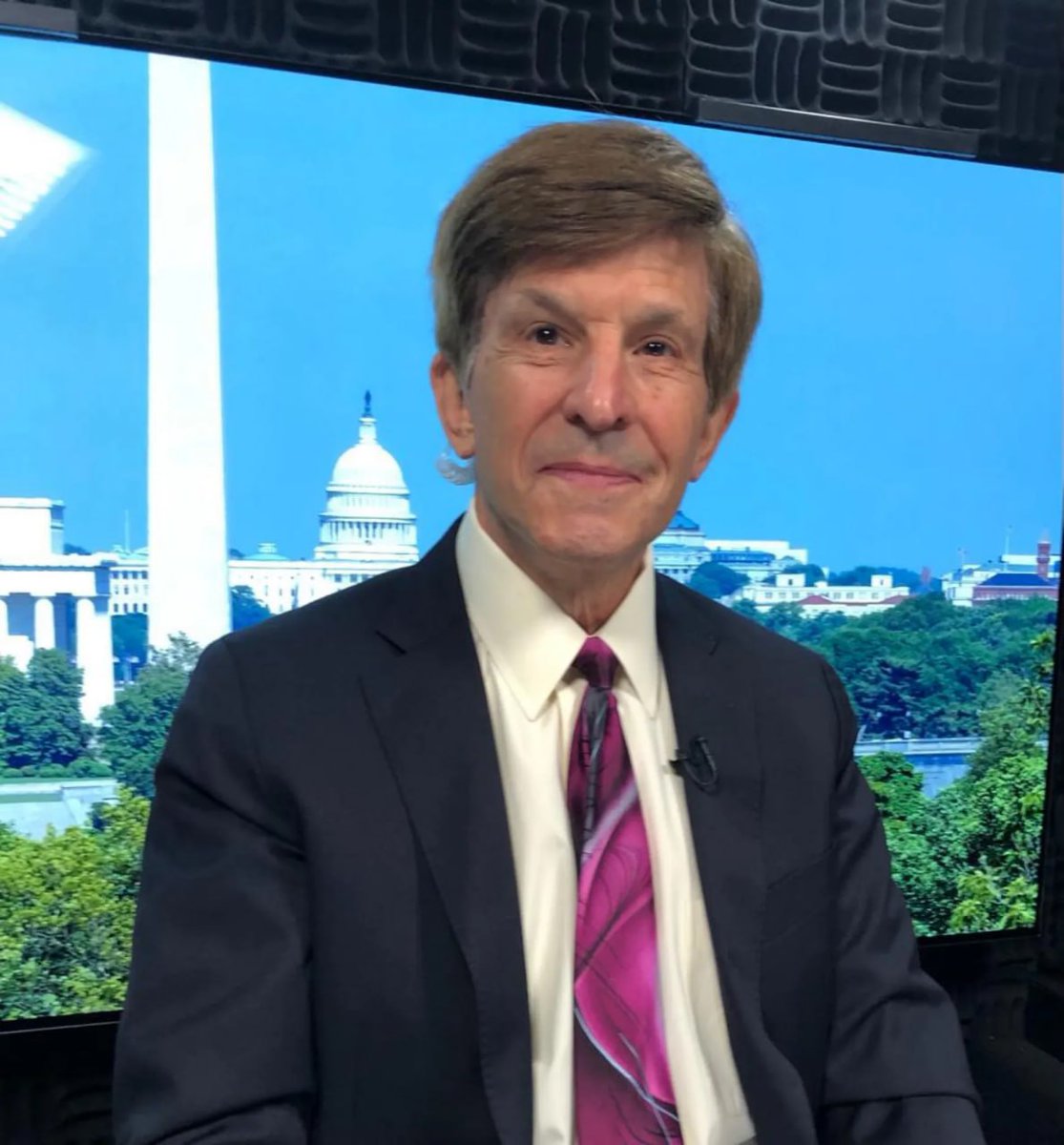 Stand Up For Trump tweet media