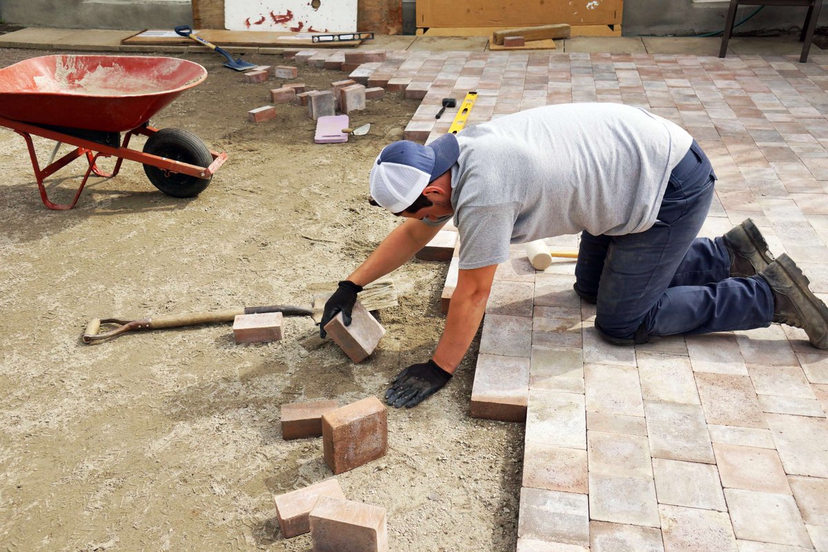 NFIB's tweet image. .@Inc cites data from NFIB’s November Small Business Economic Trends report.

More: inc.com/bruce-crumley/…