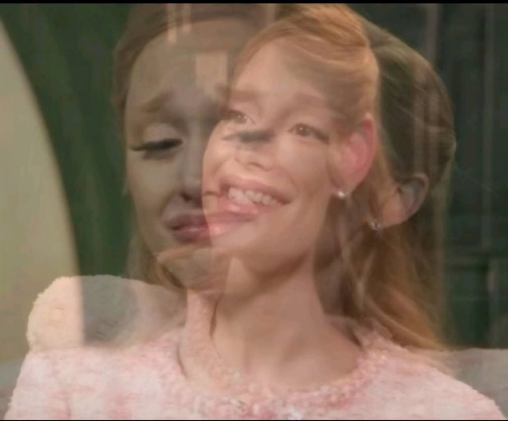 vdtt444's tweet image. when i see ppl around me express themselves through things like art and fashion and i realize i have nothing to express because i’m an empty shell without a real personality so i just sit there and watch them