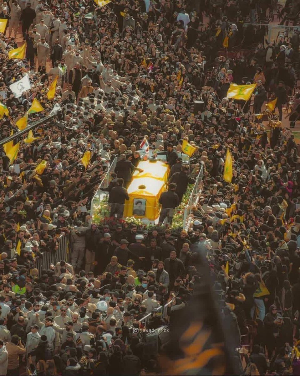 ما ضعدفنا من بعدك ، ما تركنا عهدك 
بس هي حسرة بالقلب ، إنت كسرة خاطرنا

اللهم صبراً و جَبراً يا الله 🙏🏻💔

#سيد_الروح
#شهيدنا_الأقدس