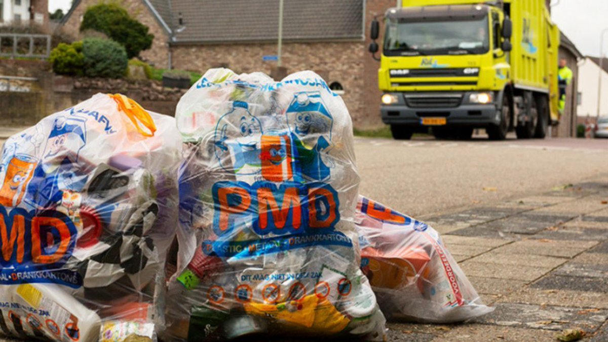 Nieuwe PMD-regels: koffiecapsules en spuitbussen mogen mee vanaf 2026
v-dg.nl/1-mqR9xqyR