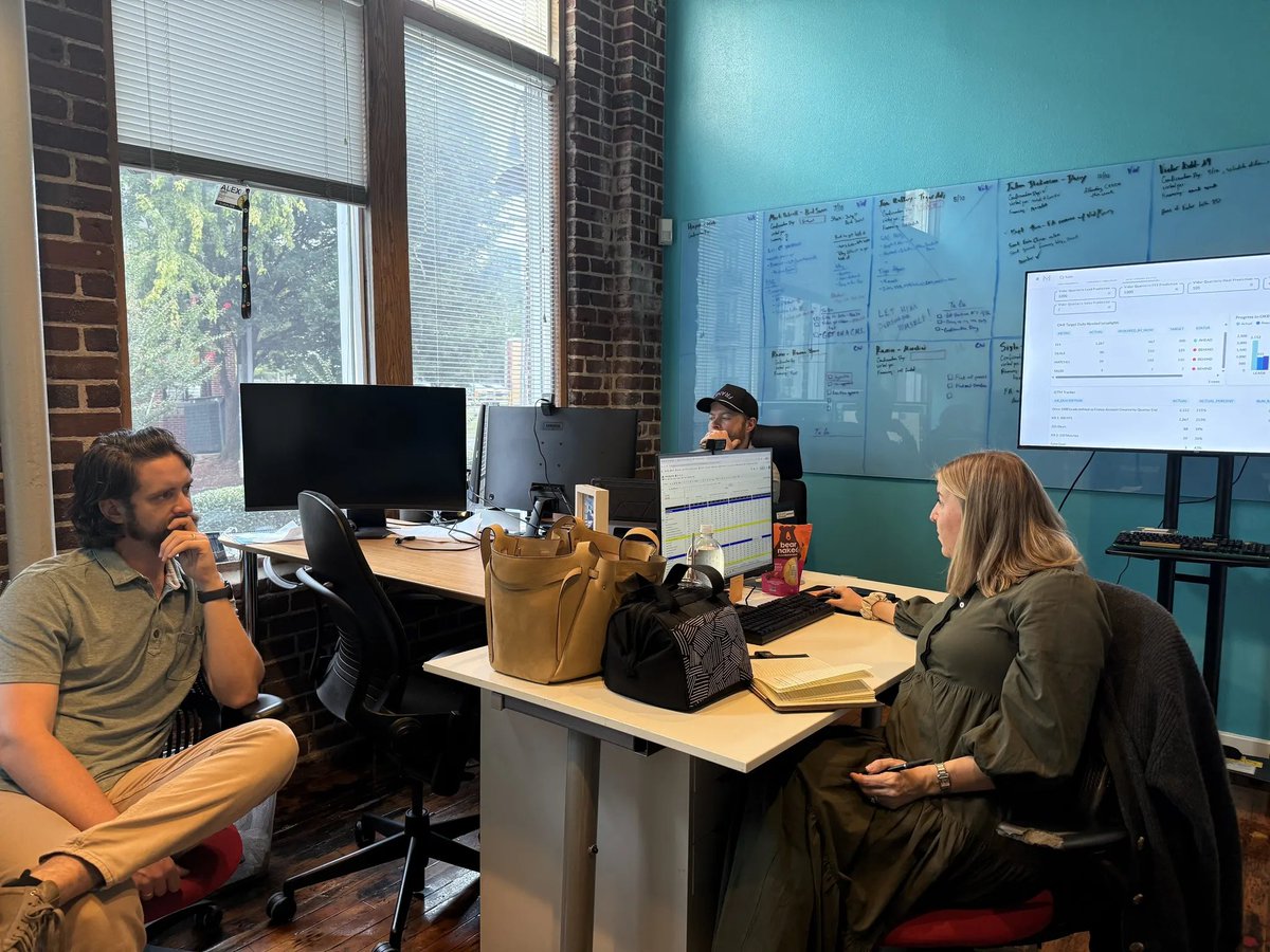 Alex Smereczniak tweet media