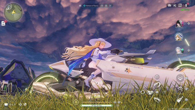 フィービーちゃん可愛い!白タイツ!! 