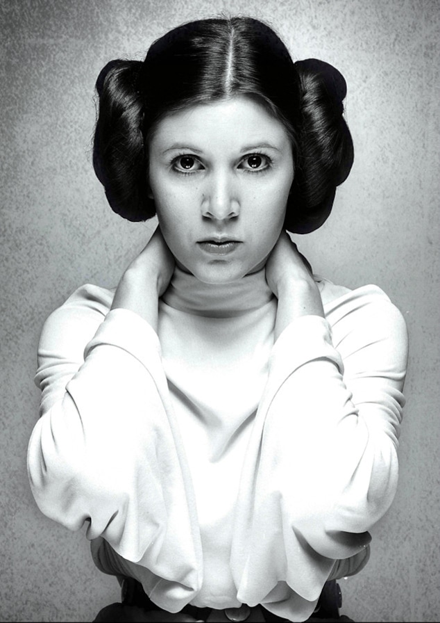 stevns2011's tweet photo. RIP to Carrie Fisher. The Star wars fandom princess https://t.co/MGJc4RB9Hc