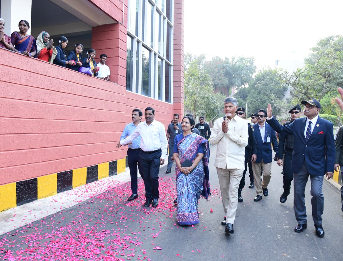 ManagingTrustee's tweet image. It was a pleasure to be part of the Annual Day celebrations of NTR Educational Institutions.

Delighted to witness the talent, discipline, and enthusiasm of our students, and deeply encouraged by the inspiring address of Hon’ble Chief Minister Shri @ncbn Garu.

Wishing all our