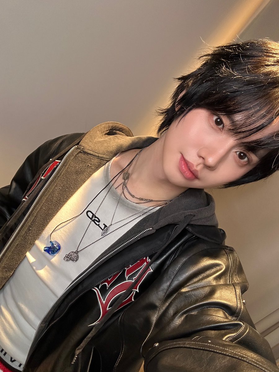 [🐰]
젬들아 나 멋있었엉?

#MCND #엠씨엔디 
#WIN #윈