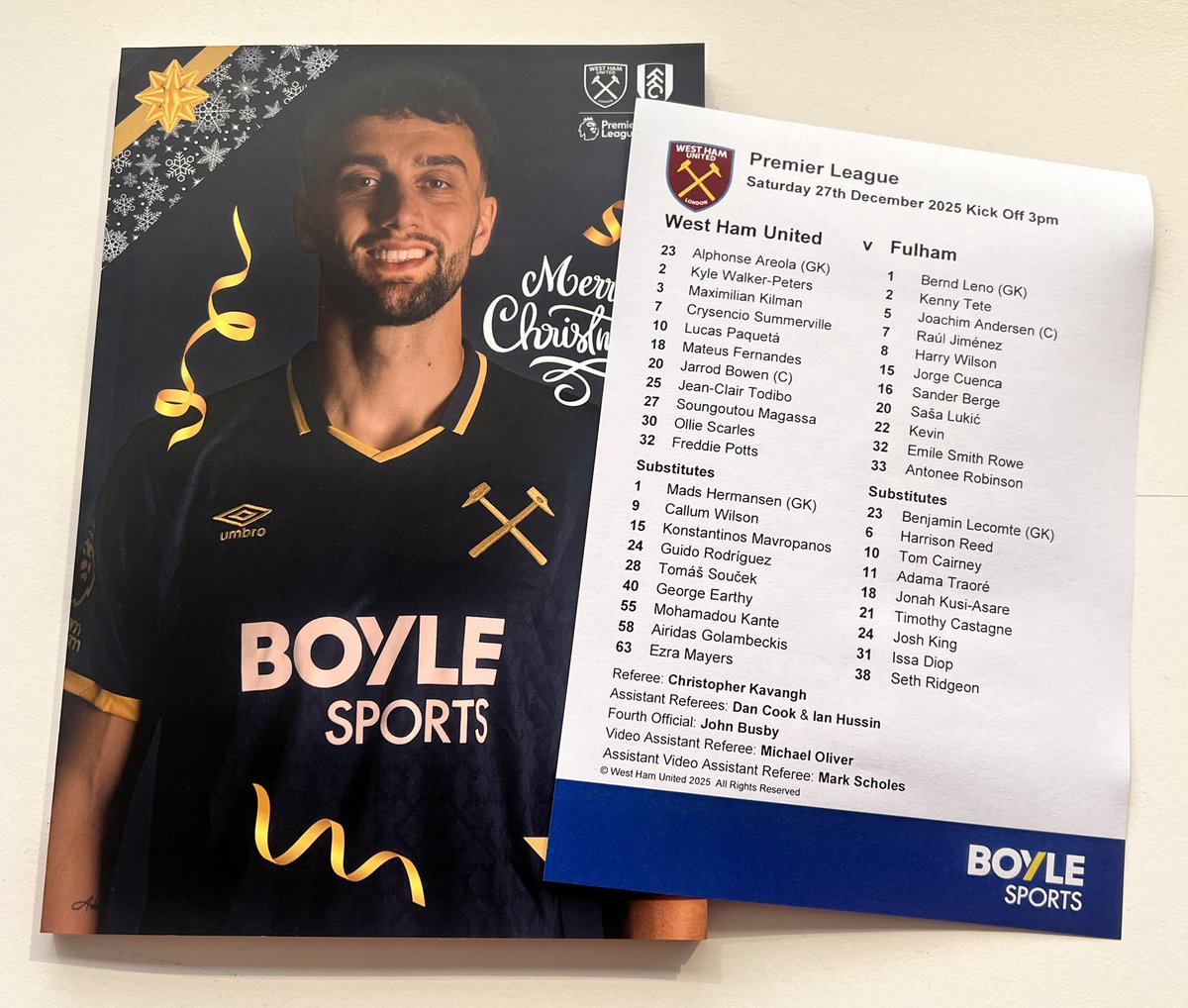 briancjeeves's tweet image. All or nothing…

Struggling West Ham United take on Fulham in a must-win Premier League encounter at the London Stadium.

The East Londoners face the prospect of becoming cut adrift with Wolves and Burnley, should they slip to defeat.

#WHUvFUL #YellowSport ⚽️📰