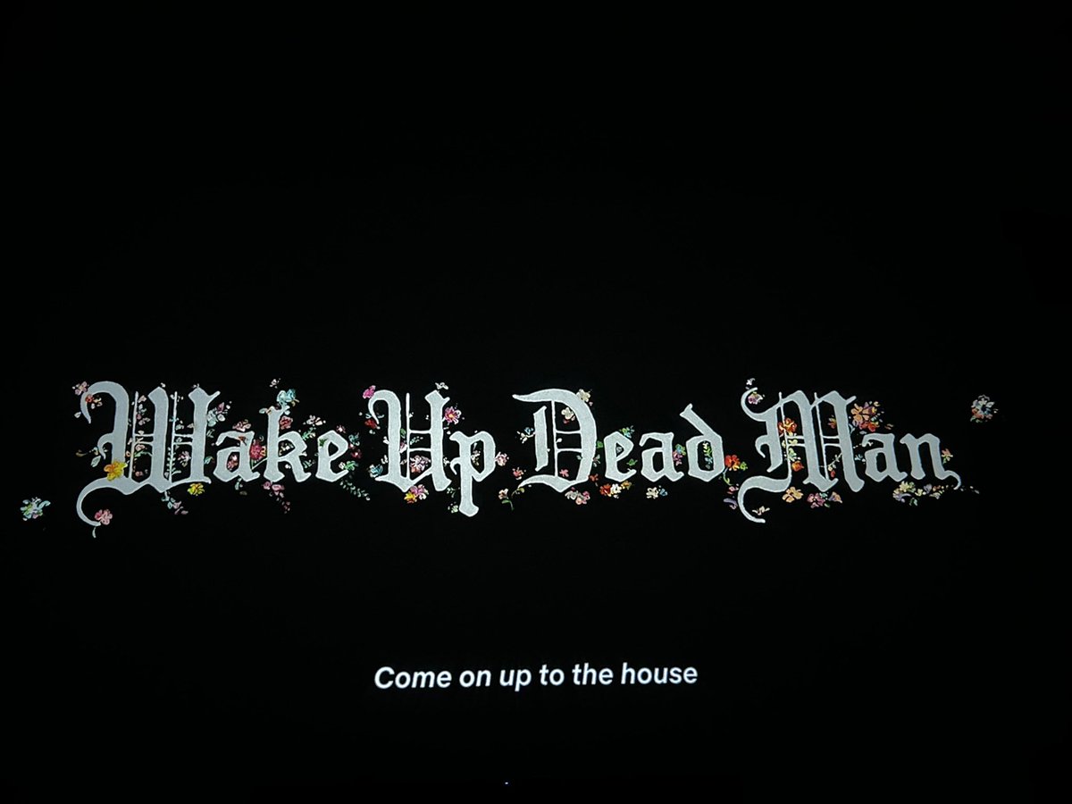 Dev_AtTheMovies's tweet image. This is Cinema. A pure travesty that we didn’t get to see on the big screen. But #WakeUpDeadMan is refreshing, funny, mysteriously twisted, wickedly clever, gorgeously shot &amp;amp; immensely rewarding. My favourite entry from the #KnivesOut trilogy so far. My favourite December watch.