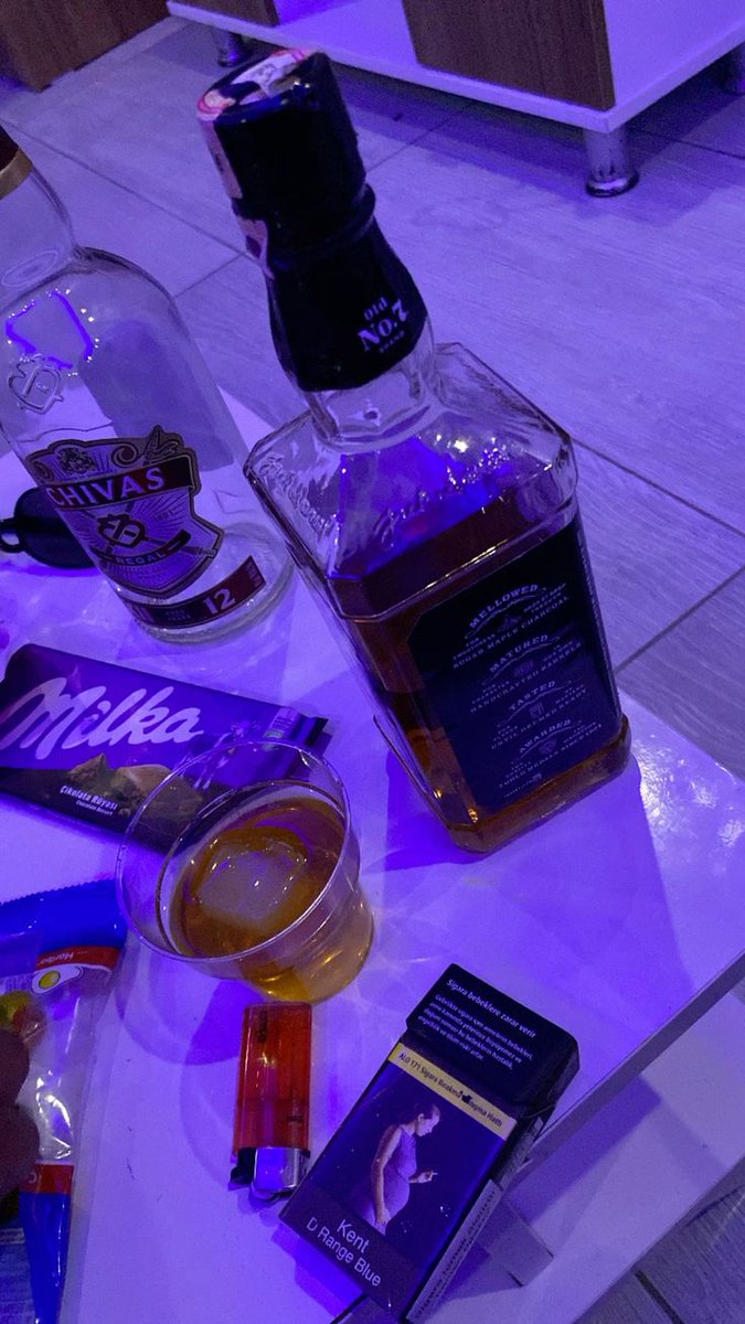 ALI RA ⛩️ ( باریستای معبدِ اوساکا ) tweet media