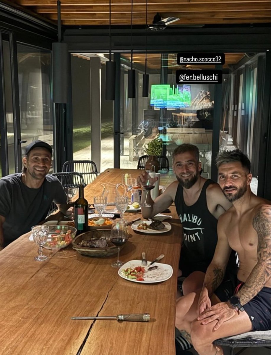 MaquinaRiver's tweet image. 😍✨ Juntada riverplatense en Santa Fe.