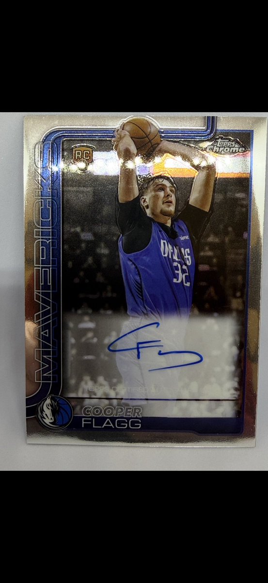 A few really nice pulls from Topps Chrome Basketball!!