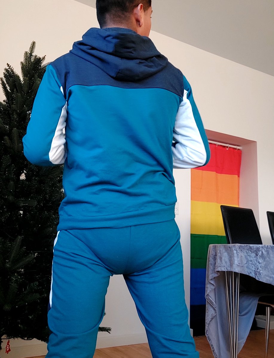 LittleCutieBoy tweet media