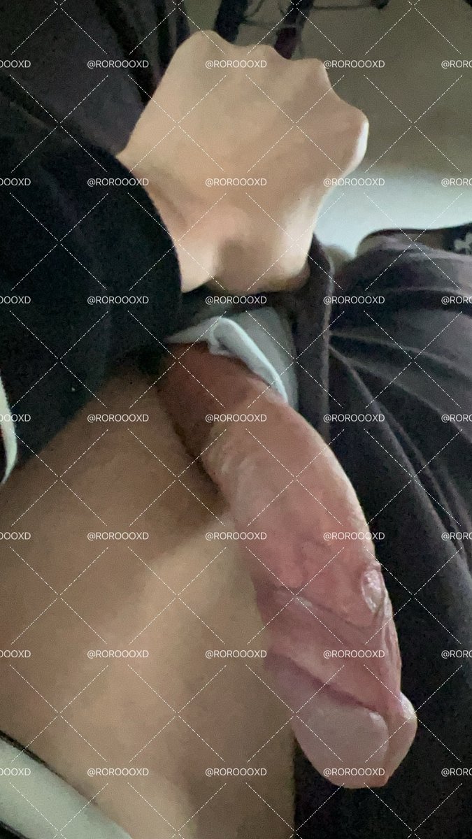 ROROOOXD's tweet photo. I’M BACK🐰💦🤍 https://t.co/FKBZOjb8OS