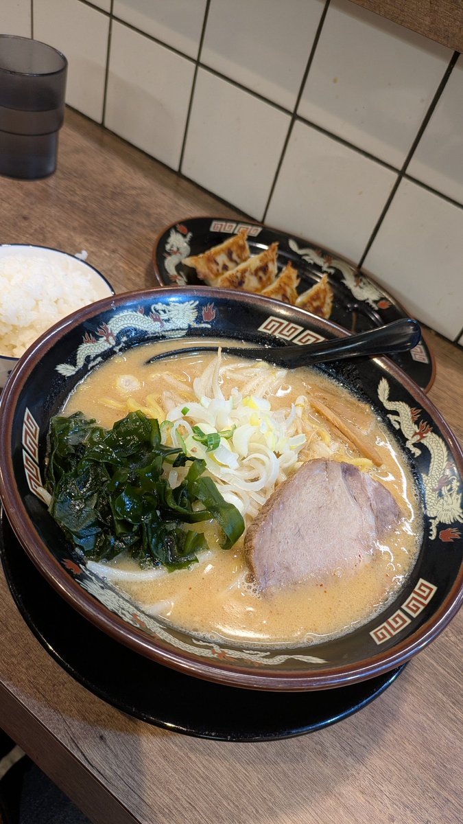 しゅんぴょん a.k.a ぴょんぴょん (@shunpyon814) / Posts / X