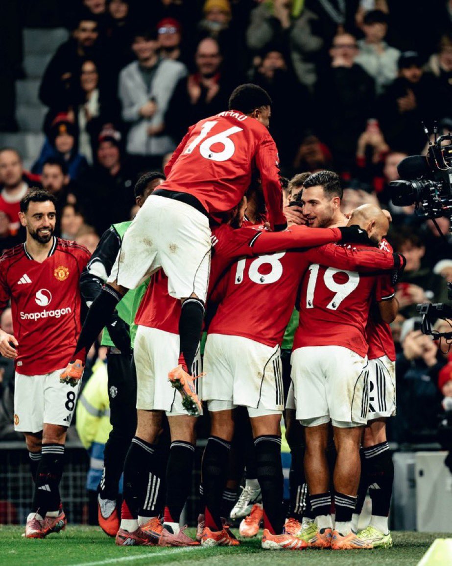 Brockutd's tweet image. Incase u forgot 

︎
︎

︎

︎

︎

︎
︎

︎

︎

︎

we’ll remind you
︎

︎

︎

︎

︎
︎

︎

︎

︎

︎
︎

︎
︎

︎
︎

︎

︎

︎

︎
︎

︎

︎

︎
that
︎

︎

︎

︎

︎

︎
︎

︎

︎

︎

︎
︎

︎

Manchester United is still the BIGGEST club in the world.