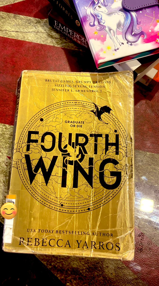 Reality? Overrated. Fiction? Irresistible. I’m entering 2026 propped up by #FourthWing and unapologetically high expectations.

If you need me, I’ll be inside Fourth Wing , 
lingering somewhere between chaos, daydreaming , and a dragon or two🐉🐉

#books 
#BookTwitter