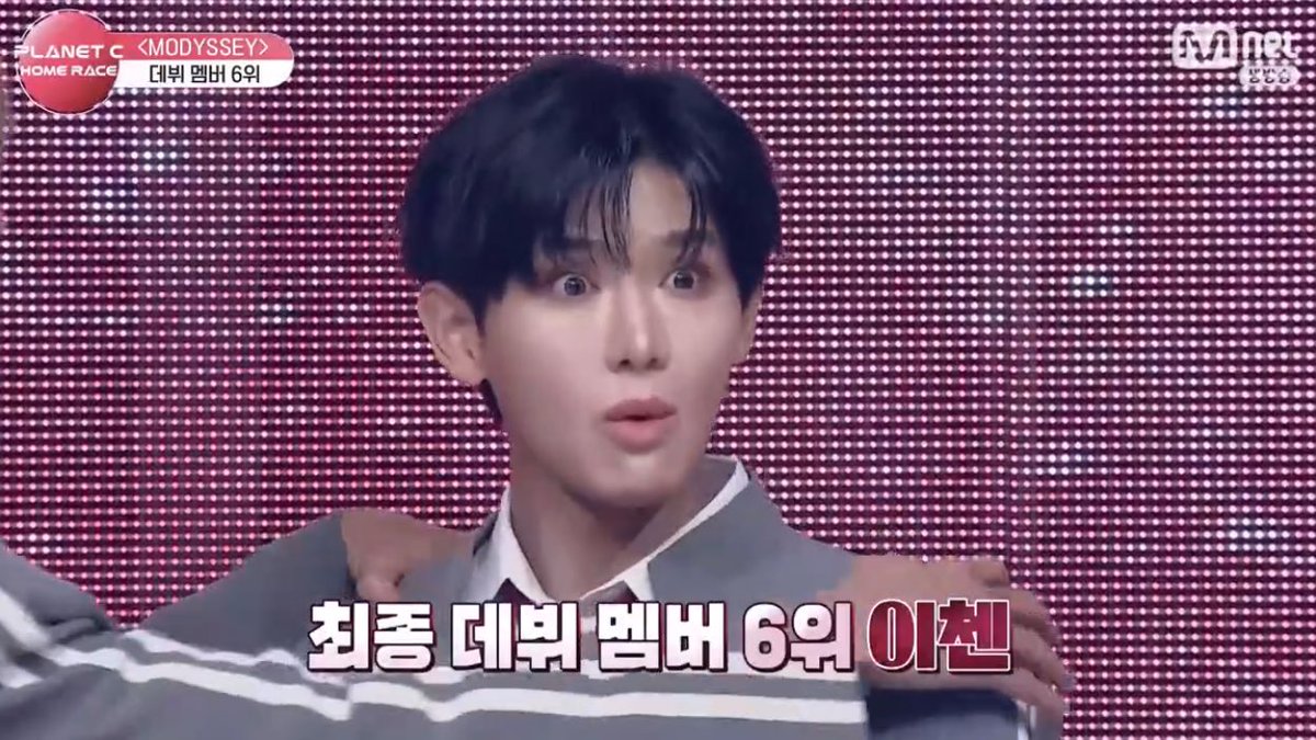 98yichen's tweet image. MY YICHEN 😭😭 HE’S ACTUALLY DEBUTING OH MY GOD 😭 MY YICHEN IS FINALLY GONNA BE AN IDOL AFTER ALL THESE YEARS 🥹🥹🥹🩵🩵🩵🩵