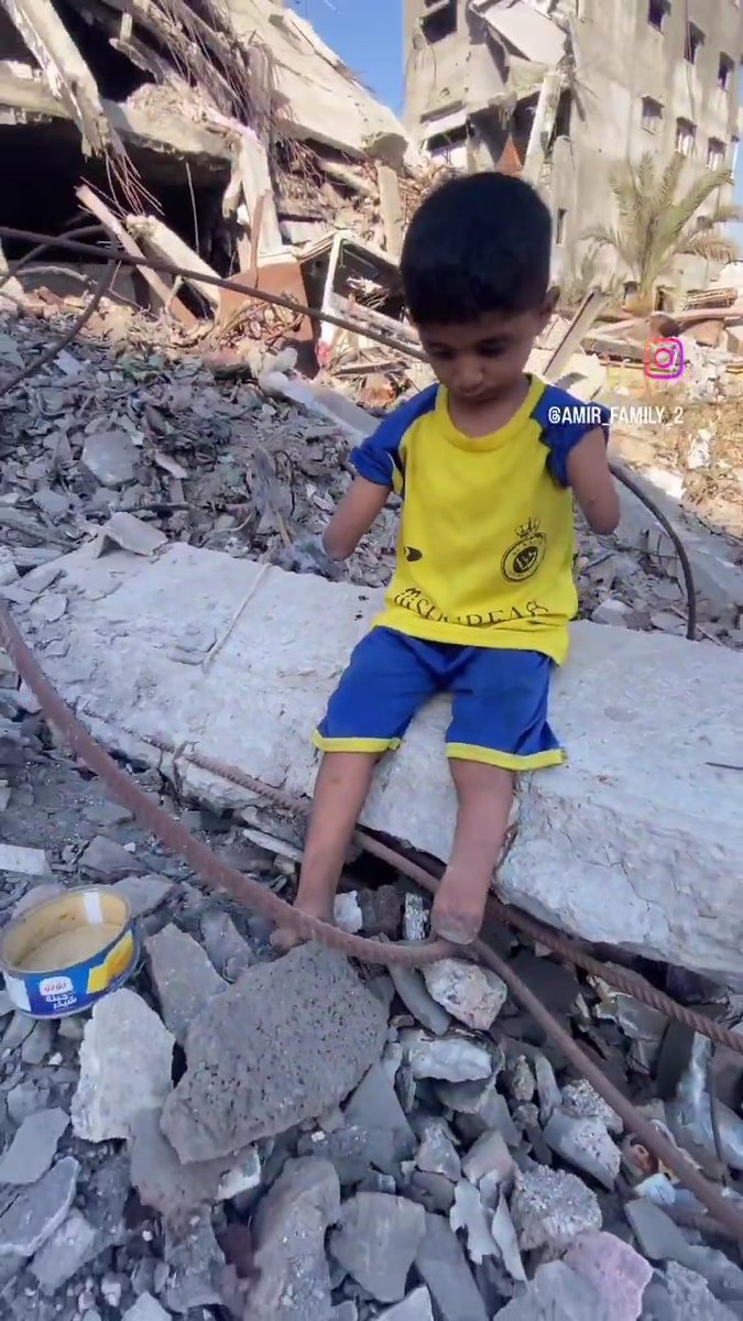 nadaa01012's tweet image. Humanity check ✔️ 💔
IIf you’re scrolling, PLEASE leave a dot.